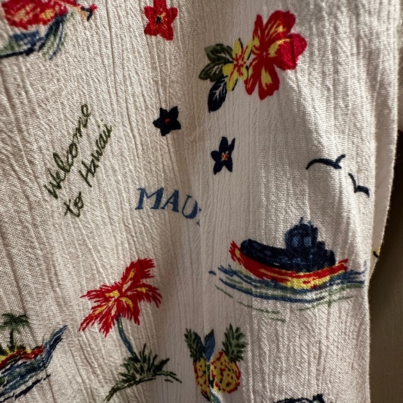 Style and Co. Women’s Medium Tie Front Blouse Maui Hawaii Design EUC- worn once - Picture 4 of 6